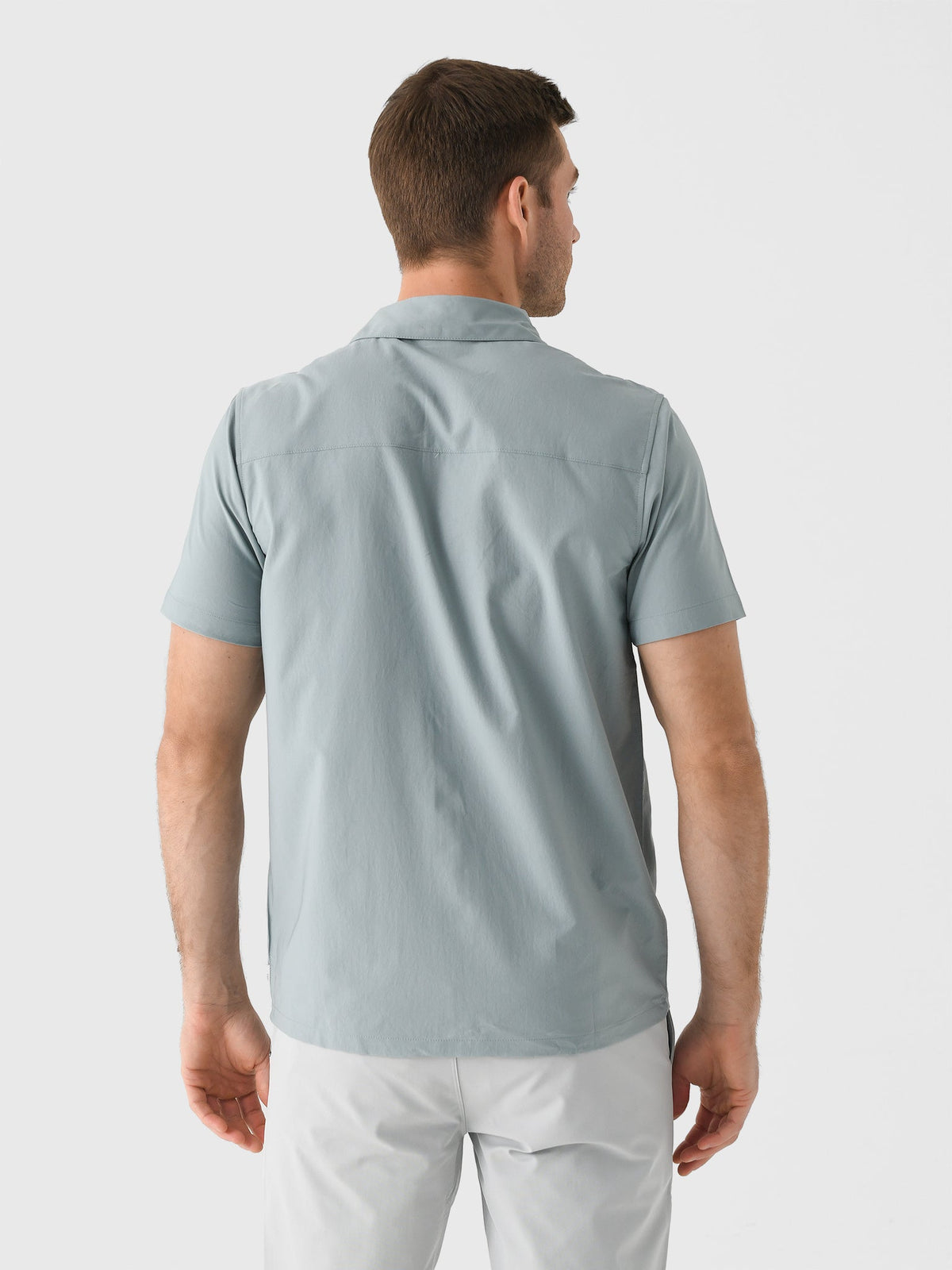 Vuori Men's Short Sleeve Manhattan Button-Down Shirt