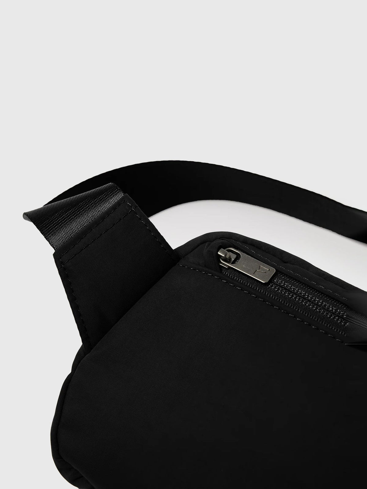 Vuori All Around Hip Pack
