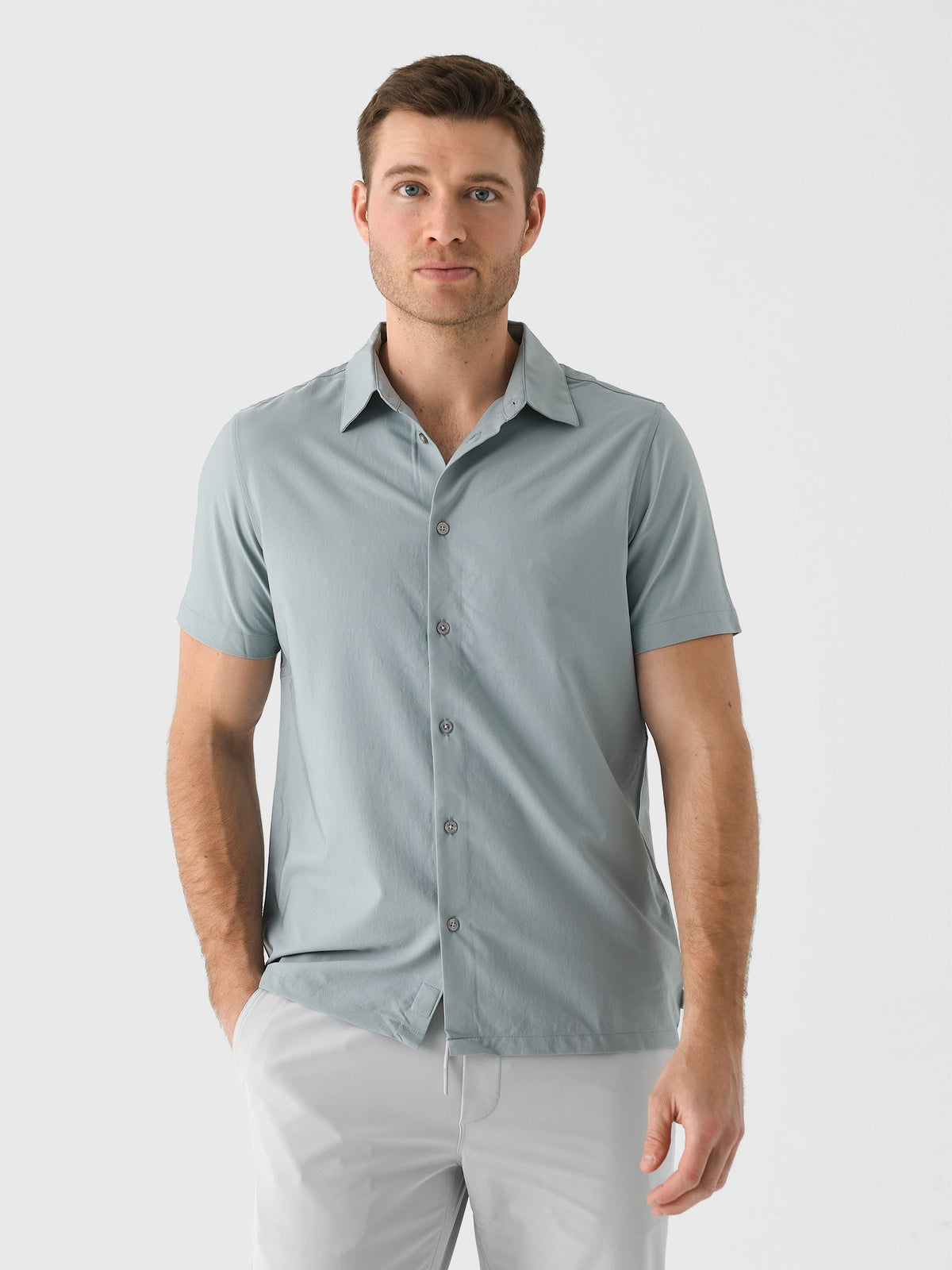 Vuori Men's Short Sleeve Manhattan Button-Down Shirt
