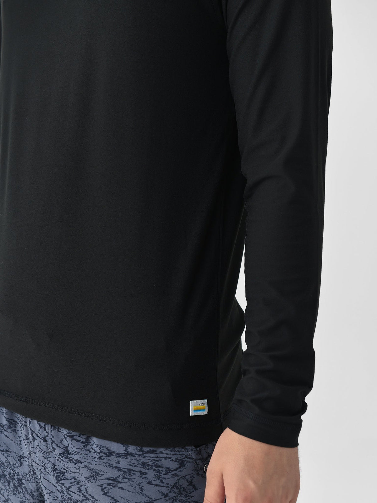 Vuori Men's Long Sleeve Strato Tech Tee