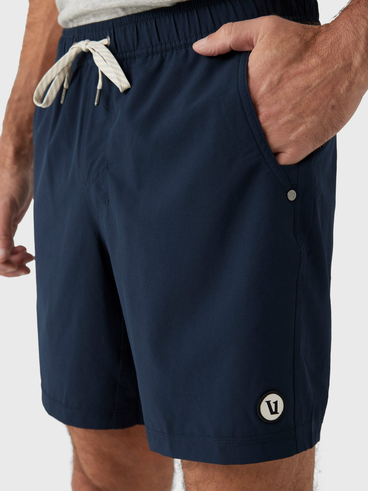 Vuori Men's Kore Lined 7" Short