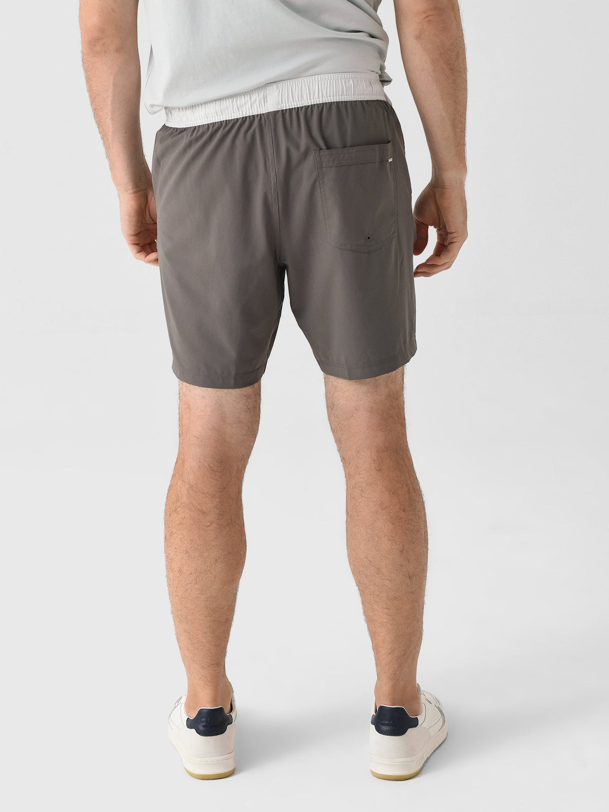 Vuori Men's Kore Lined 7" Short