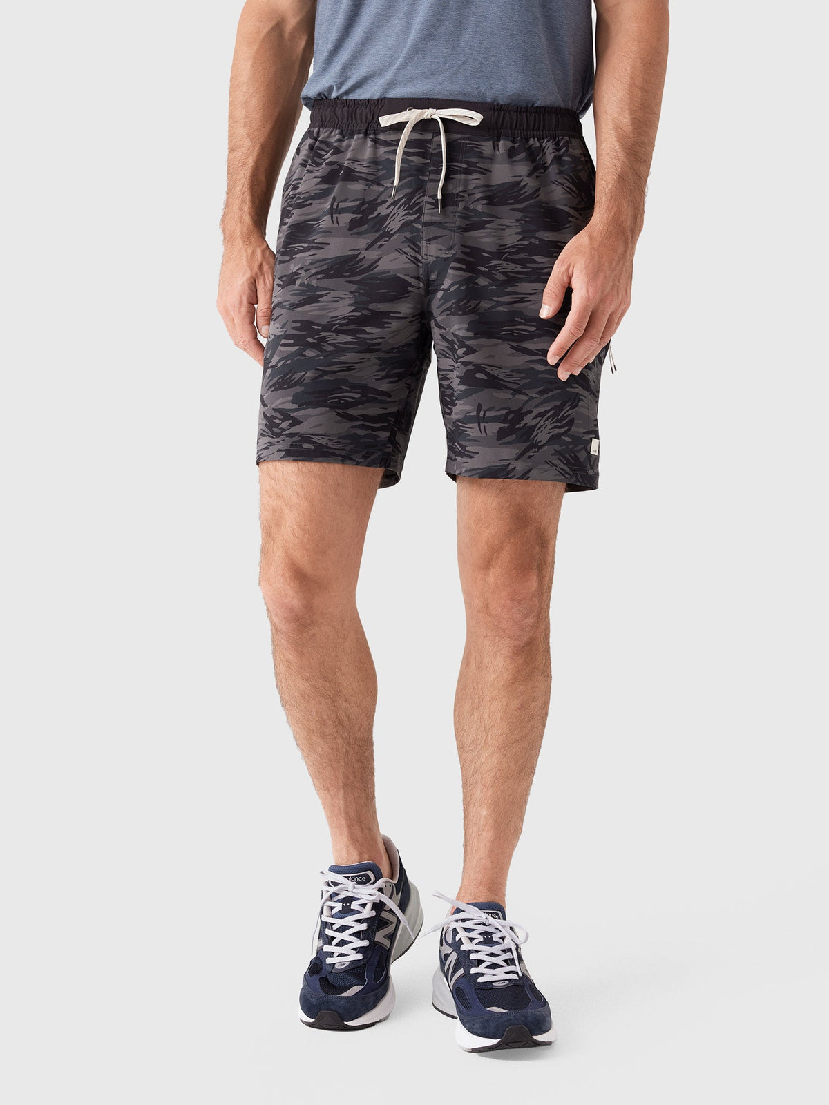 Vuori Men's Banks Session Unlined 7" Short