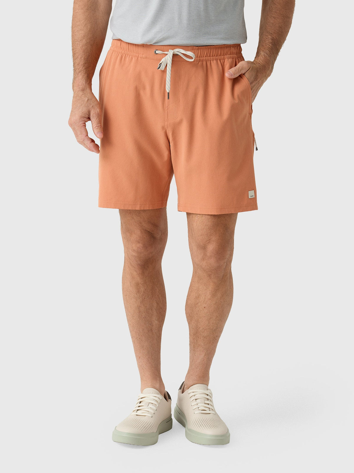 Vuori Men's Banks Session Unlined 7" Short