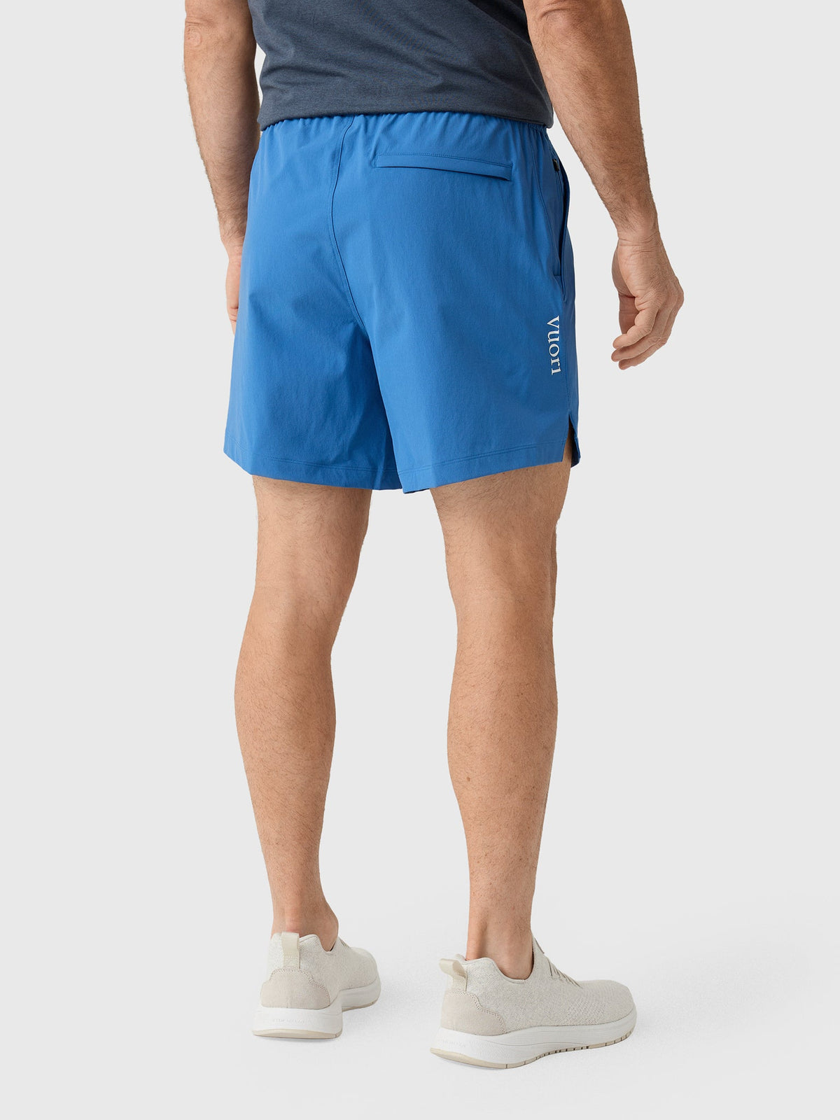 Vuori Men's Crosscourt Unlined 7" Short