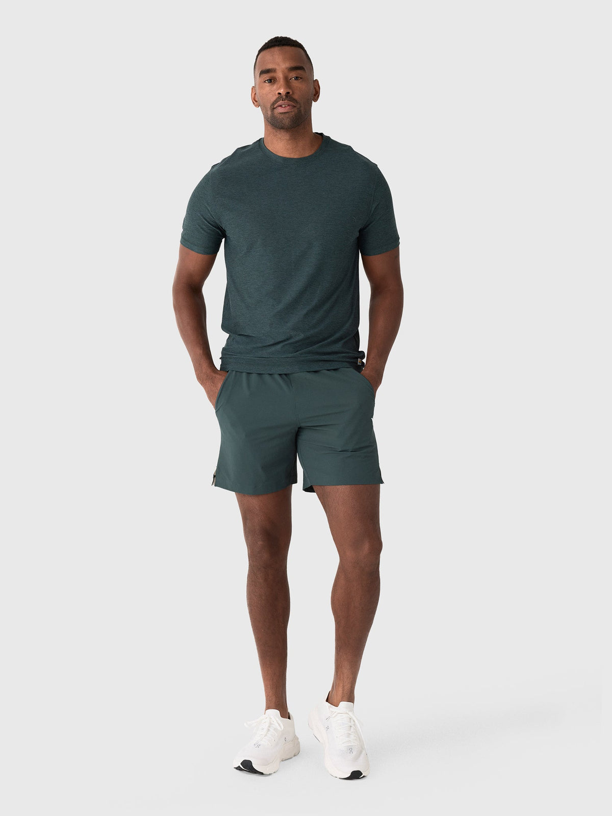Vuori Men's Crosscourt Pro Unlined 7" Short