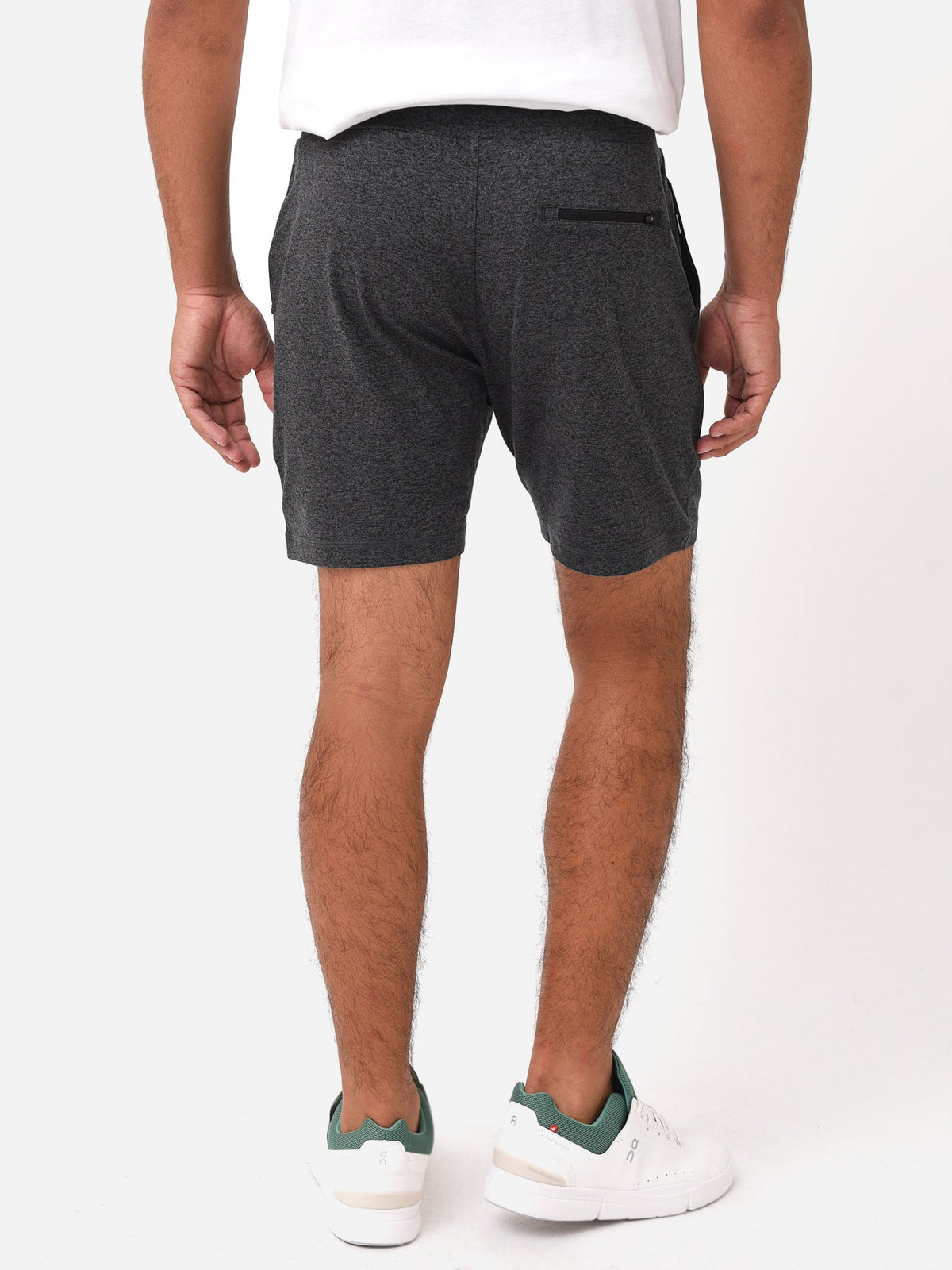 Vuori Men's Ponto Performance 7" Short