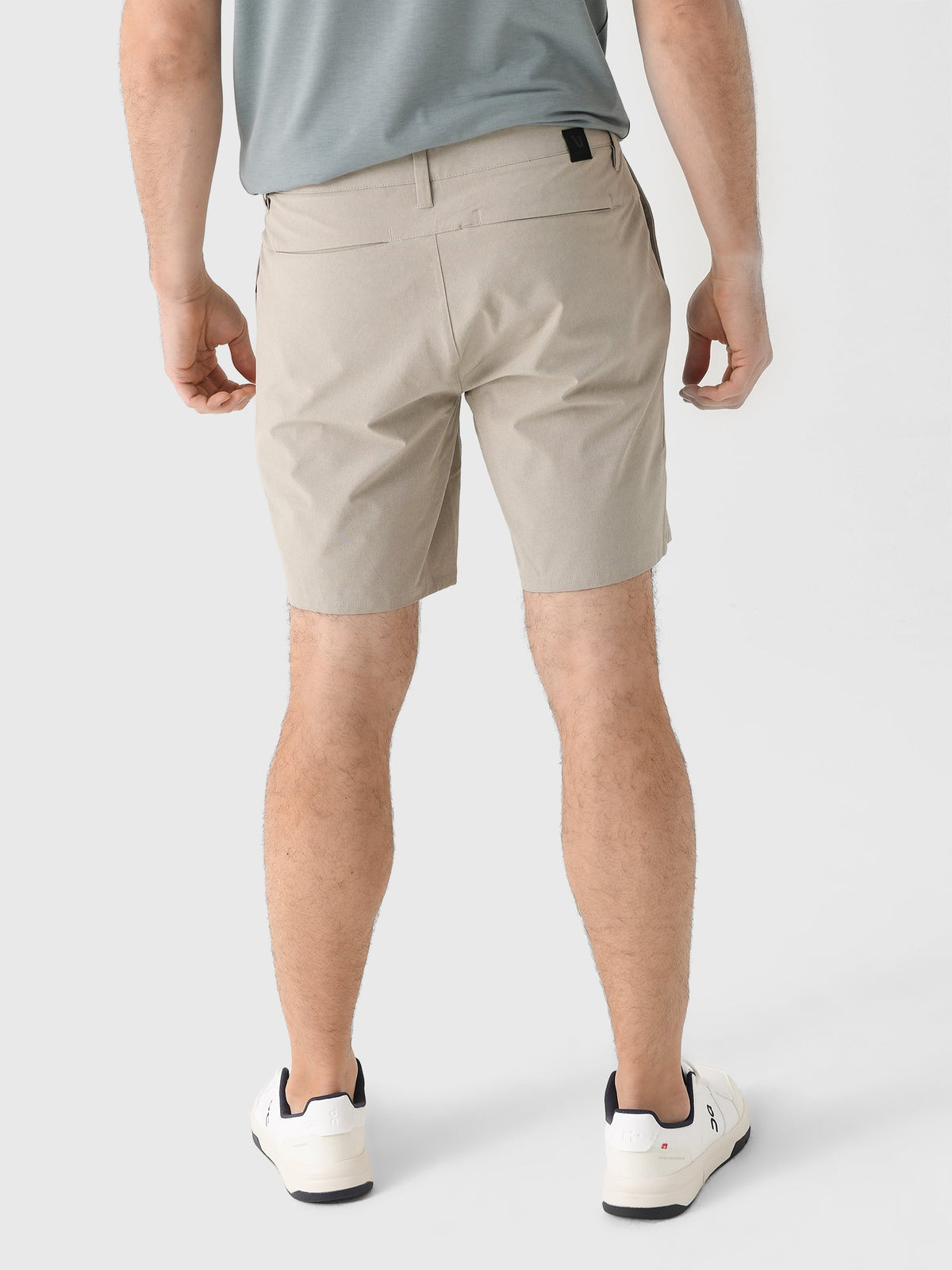 Vuori Men's Aim Short