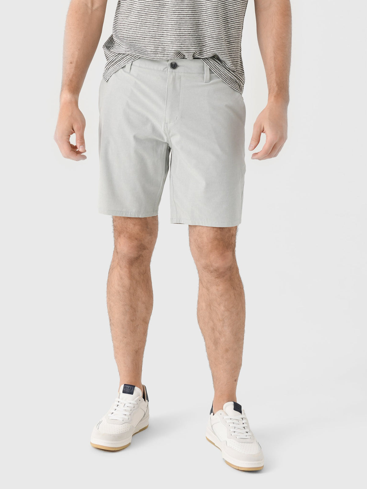 Vuori Men's Aim Short